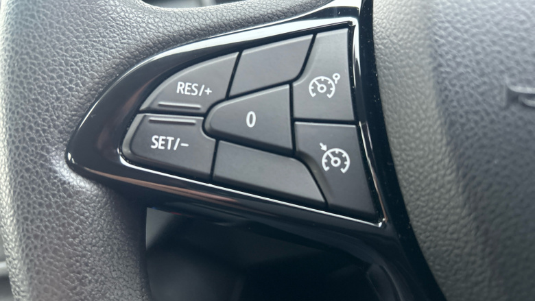 Dacia Sandero 1.0 TCe Essential 5dr Bi Fuel Hatchback